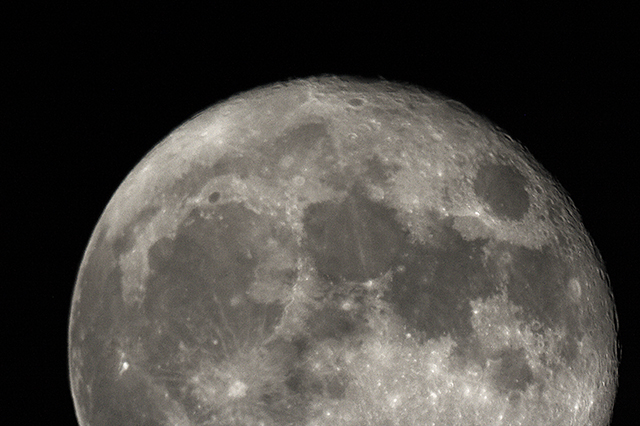 2022.08.12 - Lune01.jpg